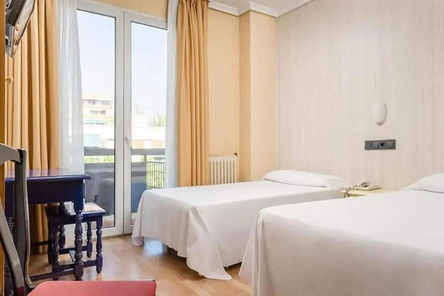 Zweibettzimmer