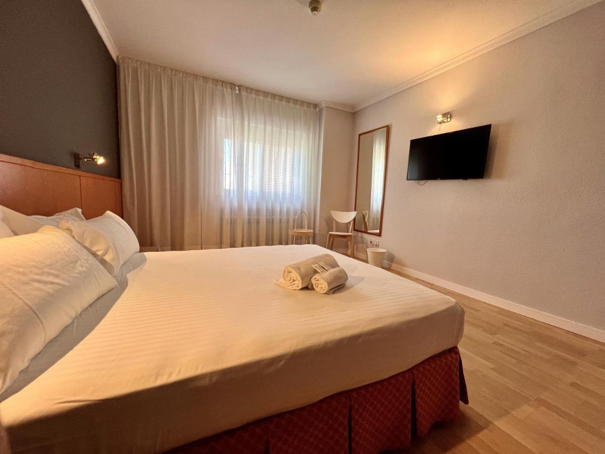 Double Room (1 Double Bed),1591604779:JPEG