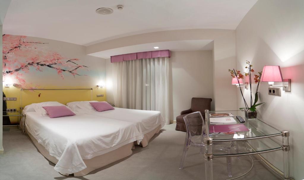 Quarto Duplo ou Twin Superior com Varanda
