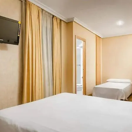 Hotel Madrid Rio-3